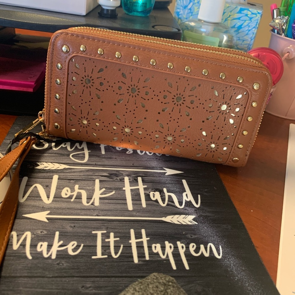 Brand new wallet